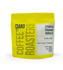 Bolsa de café Etiopía Sidamo Korate de color amarillo, evocando su origen legendario y perfil floral con toques cítricos.