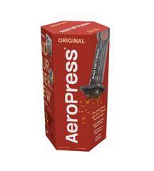 Caja de la Aeropress con el producto y accesorios listos para envío

